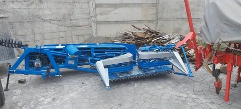 تصویر 3 از انواع دروگر پشت تراکتوری برای برداشت دقیق در مزارع بزرگ